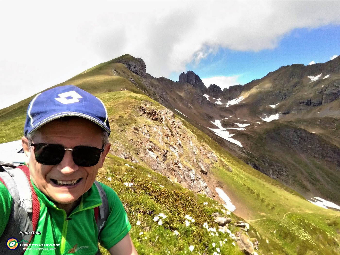 33 Vista verso la conca dei Laghetti di Ponteranica.jpg